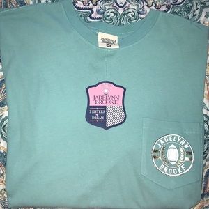NWT Medium JadeLynn Brooke Tee